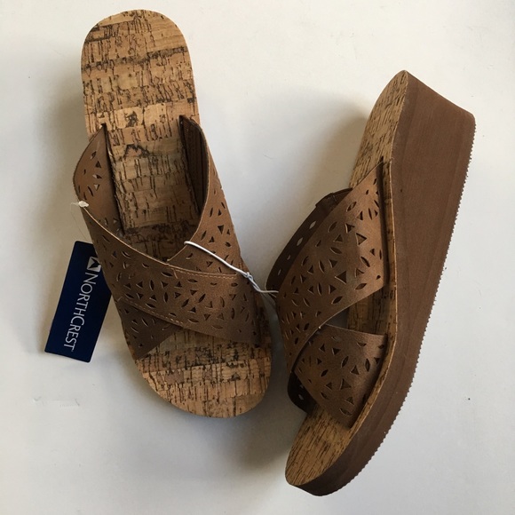 NorthCrest Brown Wedge Lasercut Sandals New - Picture 2 of 4